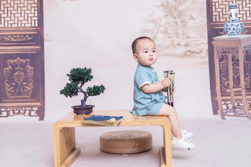 盐城孕妇尖肚子和圆肚子